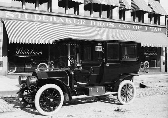 Historical Limousine, circa 1908